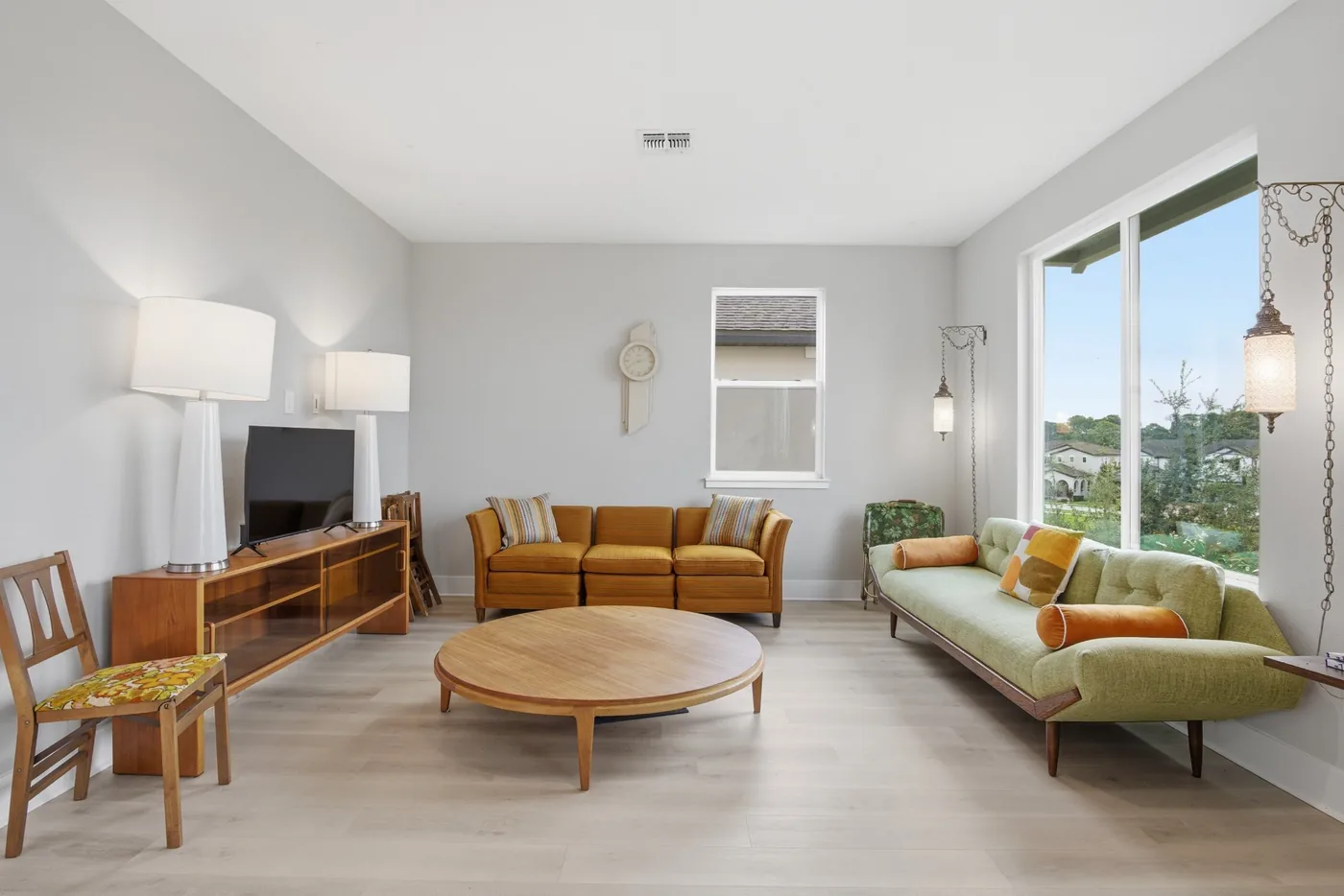 Property preview video real estate Central Florida by REMIX